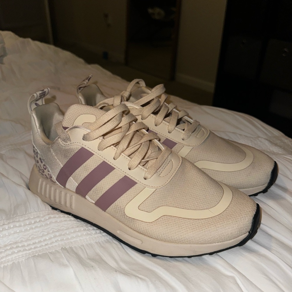 Adidas Multix- Beige Leopard